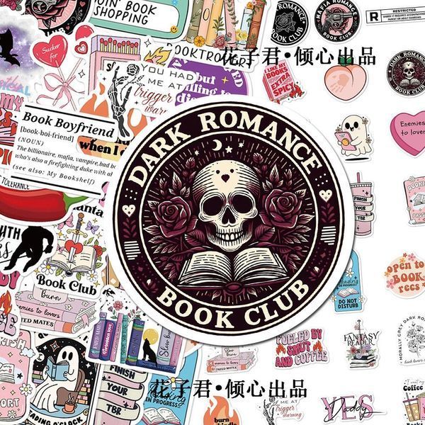 10 випадкових наліпок "book lover club"  фото