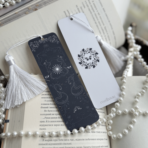 Закладка для книг з китицею "Середньовіччя темне" фото